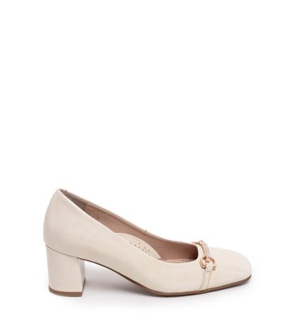 Дамски бежови обувки лак DFC RELAX