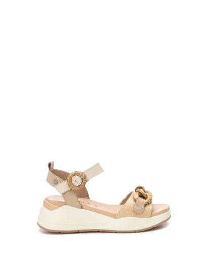 Дамски бежови сандали на платформа CARMELA