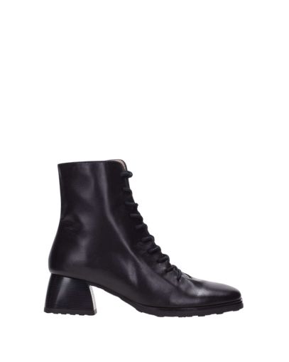 Дамски черни кожени боти HISPANITAS