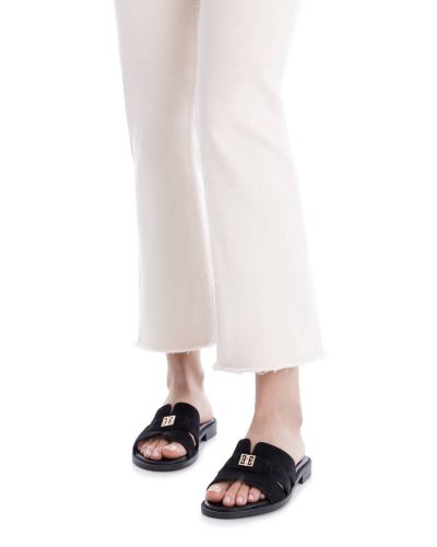 Дамски черни чехли Carmela