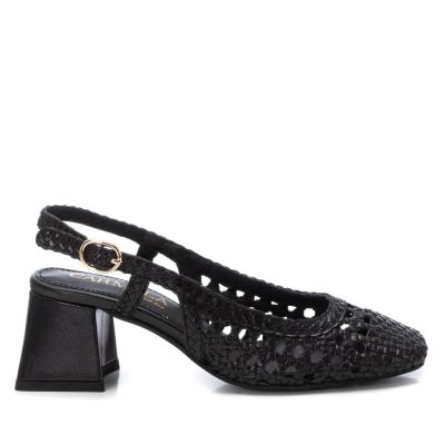 Дамски черни плетени обувки CARMELA