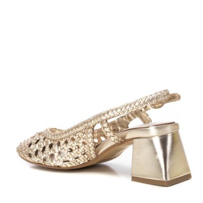 Дамски златисти обувки CARMELA