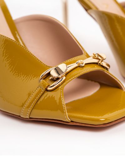 Дамски лачени чехли ALBANO