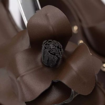 Дамски кожени сандали с платформа TOSCA BLU