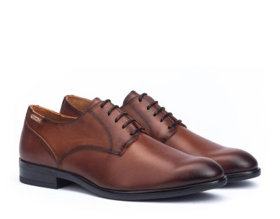 Мъжки кожени обувки с връзки PIKOLINOS