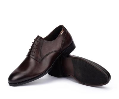 Мъжки кожени обувки с връзки PIKOLINOS