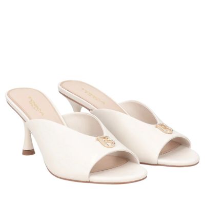 Дамски бежови чехли TOSCA BLU