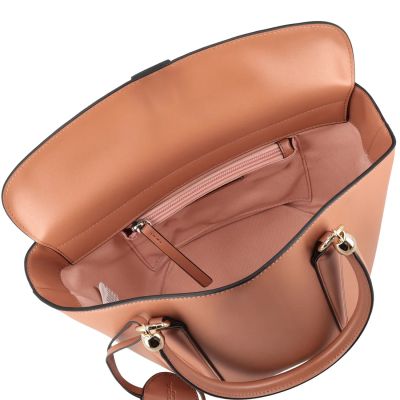 Дамска кожена чанта TOSCA BLU