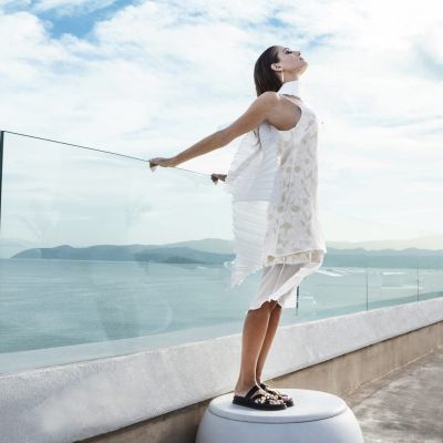 Дамски черни кожени чехли CARYATIS