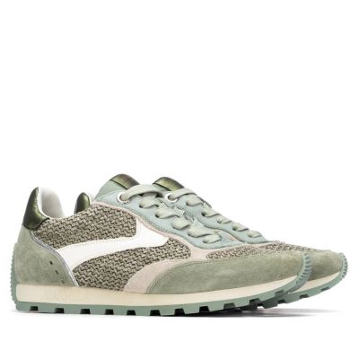 Дамски спортни обувки CARMELA