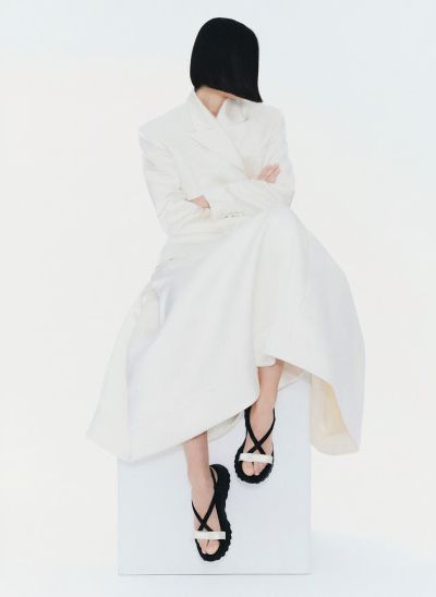 Дамски черни сандали HISPANITAS