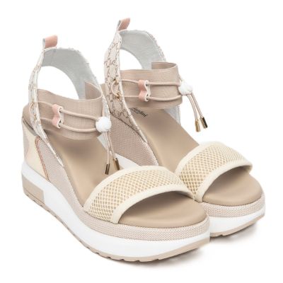 Дамски сандали на платформа NeroGiardini