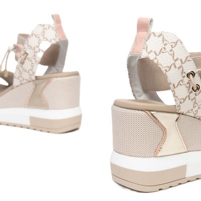 Дамски сандали на платформа NeroGiardini