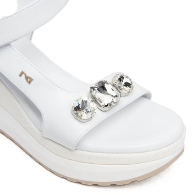 Дамски сандали на платформа с декоративни камъни Nero Giardini