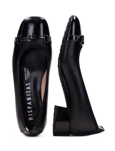 Дамски черни кожени обувки HISPANITAS