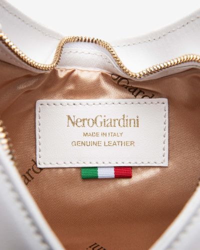 Дамска бяла чанта NeroGiardini