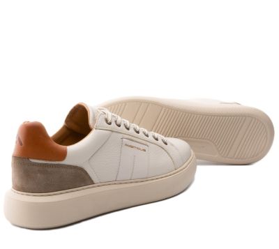 Мъжки бежови спортни обувки AMBITIOUS