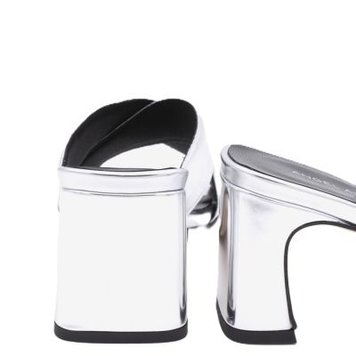 Дамски сребристи чехли ANGEL ALARCON