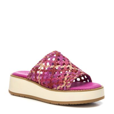 Дамски  чехли на платформа CARMELA