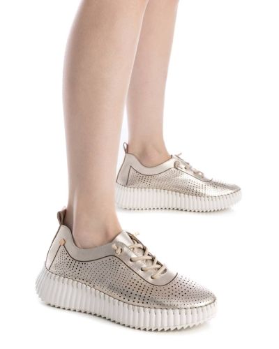 Дамски златисти спортни обувки CARMELA