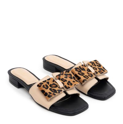 Дамски бежови кожени чехли  DFC RELAX