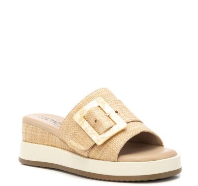 Дамски бежови чехли CARMELA