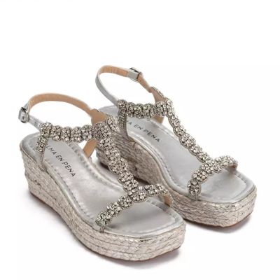 Дамски сребристи сандали на платформа ALMA EN PENA