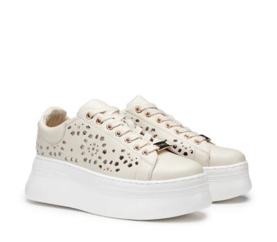 Дамски бежови кожени маратонки CULT