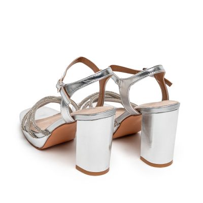Дамски сребристи елегантни сандали ADAM'S
