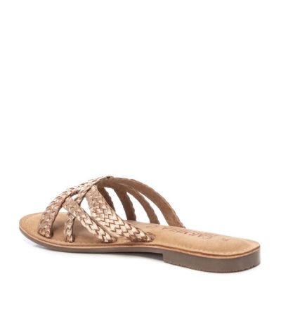 Дамски златисти кожени чехли CARMELA