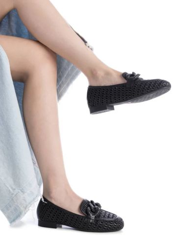 Дамски черни мокасини CARMELA