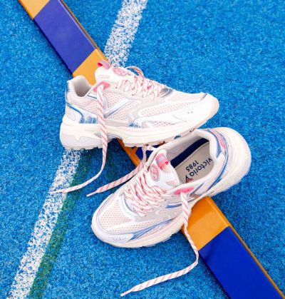 Дамски спортни маратонки от мрежеста материя VICTORIA