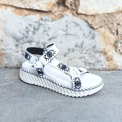 Дамски бели анатомични сандали HELLO COMFORT