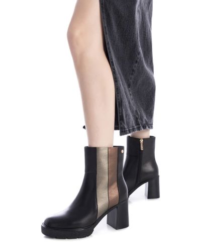 Дамски кожени боти CARMELA