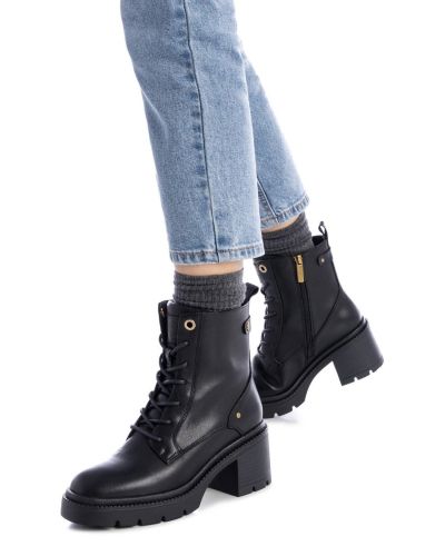 Дамски черни кожени боти CARMELA