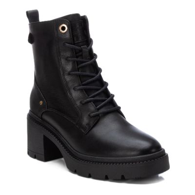 Дамски черни кожени боти CARMELA