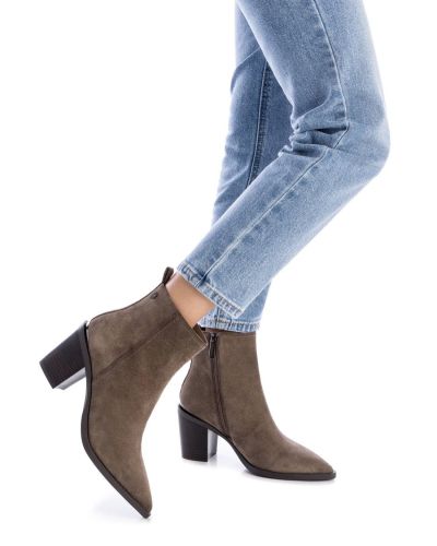 Дамски велурени боти CARMELA