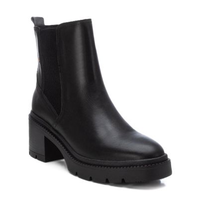 Дамски черни кожени боти CARMELA