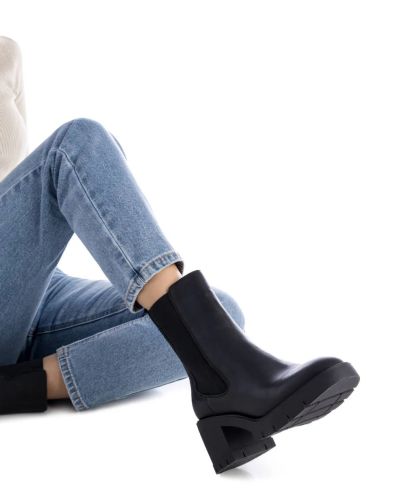 Дамски кожени боти CARMELA