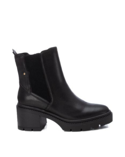 Дамски черни кожени боти CARMELA