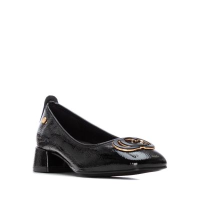 Дамски черни обувки лак CARMELA