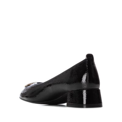 Дамски черни обувки лак CARMELA