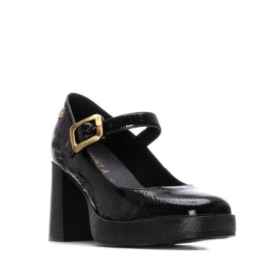 Дамски черни обувки лак CARMELA