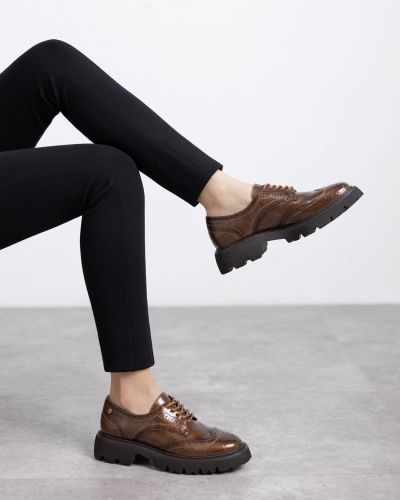 Дамски обувки лак CARMELA