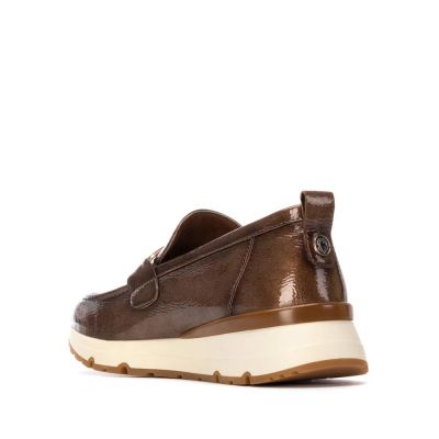 Дамски спортни мокасини лак CARMELA