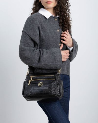 Дамска черна чанта CARMELA