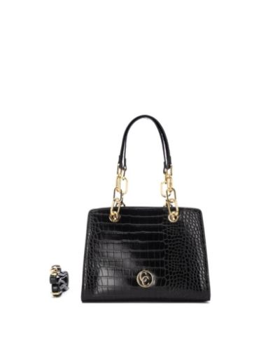 Дамска черна чанта CARMELA