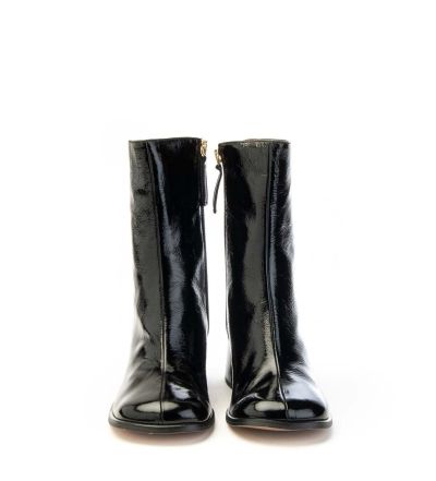 Дамски черни боти лак ANGEL ALARCON