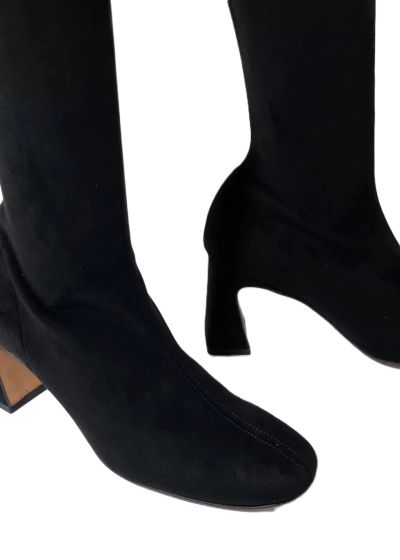 Дамски черни ластични ботуши ANGEL ALARCON
