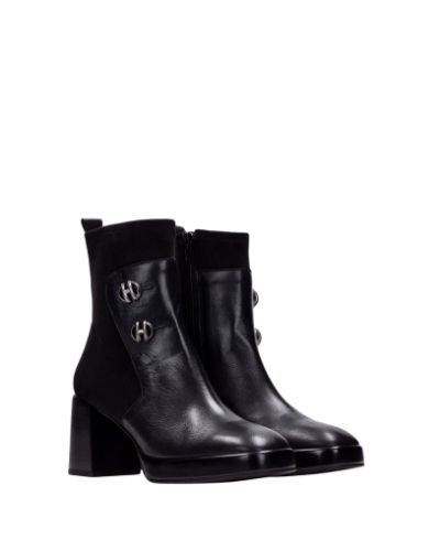 Дамски черни боти HISPANITAS